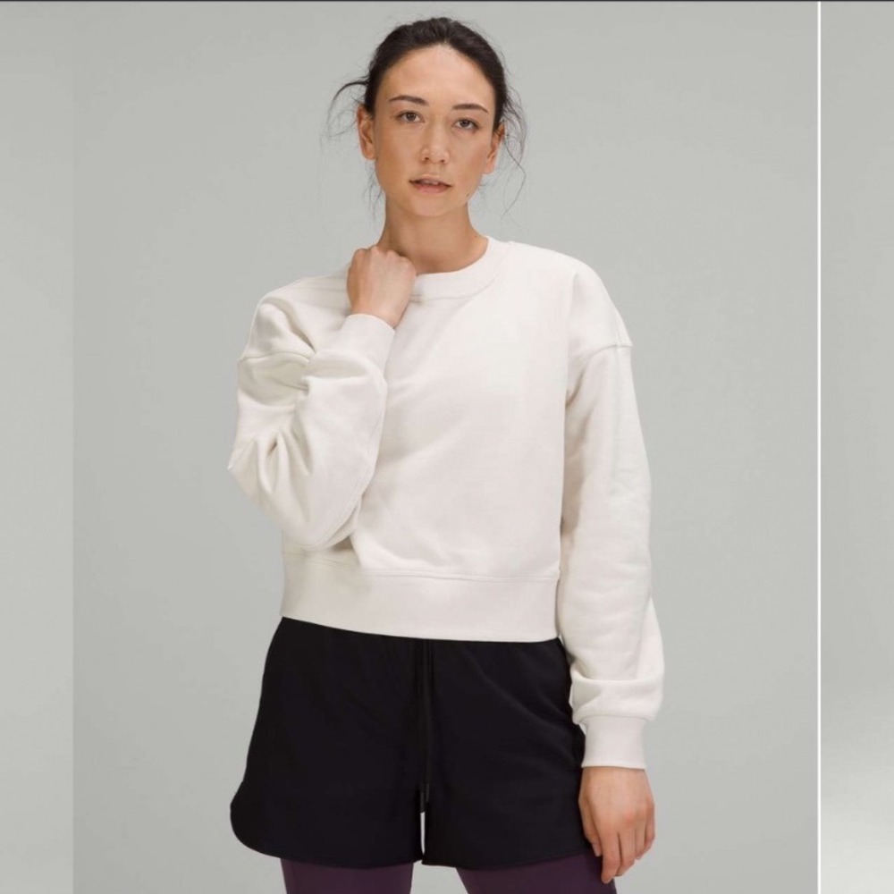 Lululemon Softstreme Perfectly Oversized Cropped Crew Size 10 Cream